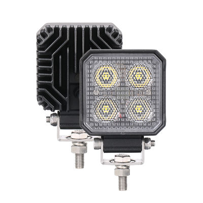 La inundación LED de OSRAM trabaja alto lumen ligero que el cuadrado de 3 pulgadas llevó las luces campo a través IP67